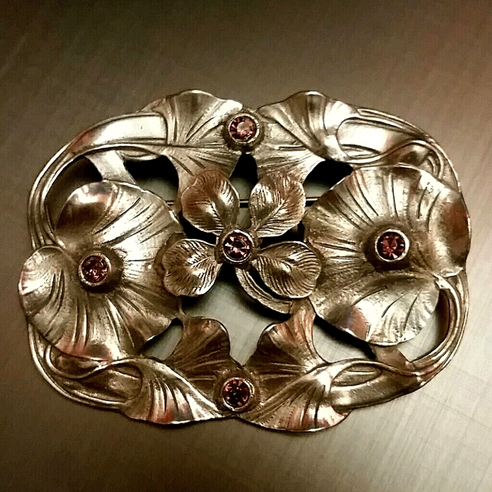 ♡AMETHYST BROOCH♡